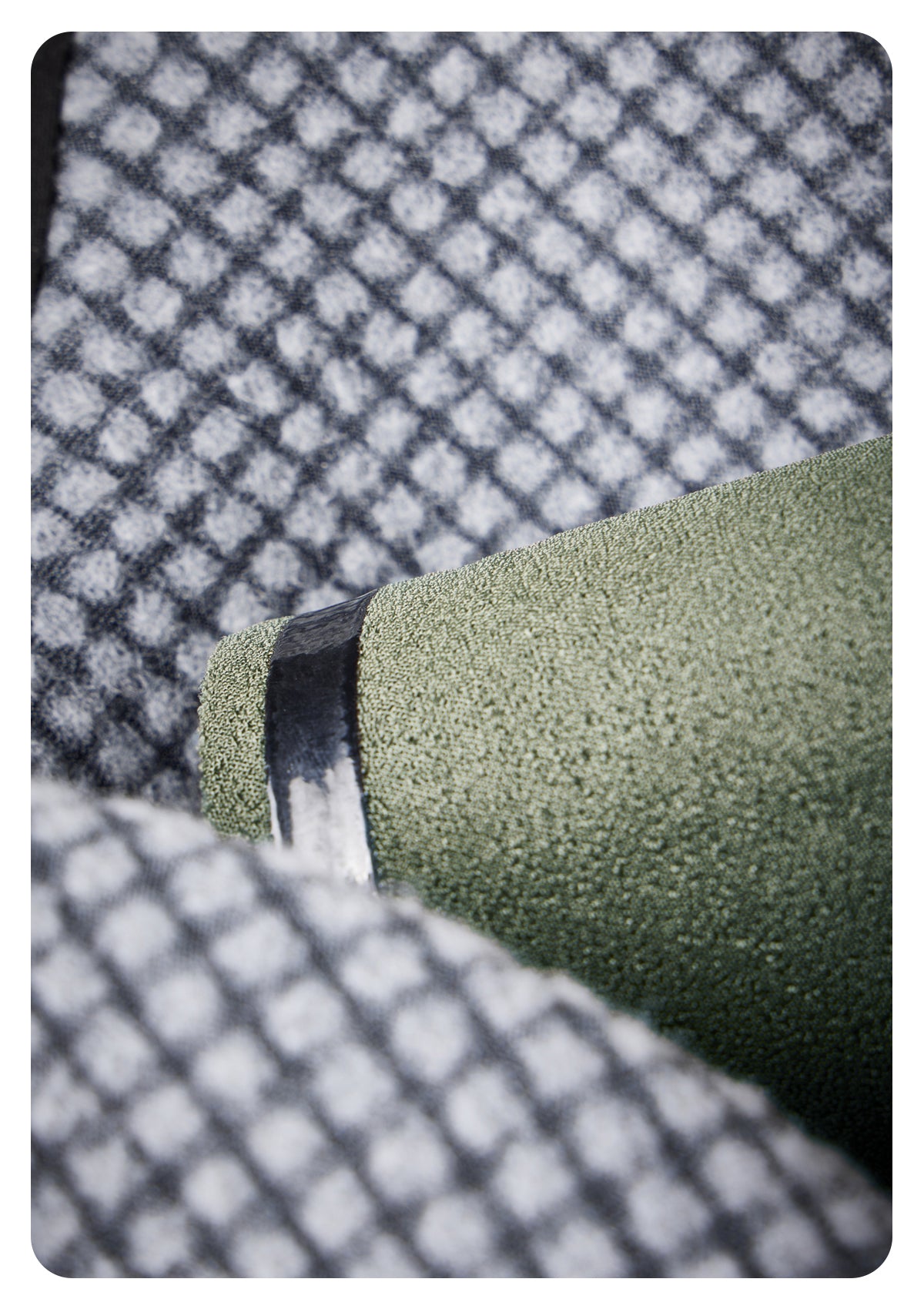 2/2 Natural Rubber Bib Zip Wetsuit